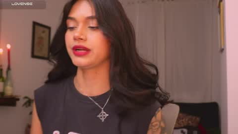 Snapshot of selenevaughan chatting on April 2026 01:21:02 AM Selene online show from April 2026 01:21:02 AM