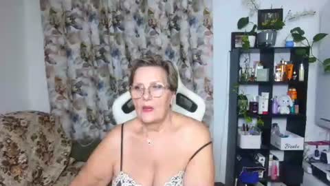 Selenna online show from December 2024 01:07:02 AM