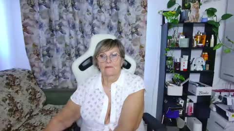 Selenna online show from January 2025 06:09:01 AM