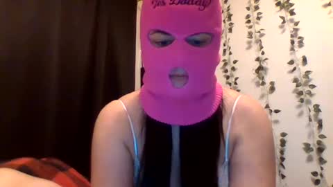 Lauren online show from October 2025 11:05:02 PM