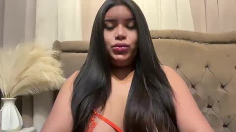 Snapshot of selfsuckcumexploder chatting on December 2024 08:36:01 AM Kyla Yung online show from December 2024 08:36:01 AM