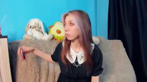 Snapshot of sell0n chatting on December 2024 12:27:01 PM Mindy online show from December 2024 12:27:01 PM