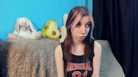 Snapshot of sell0n chatting on December 2024 03:53:01 AM Mindy online show from December 2024 03:53:01 AM