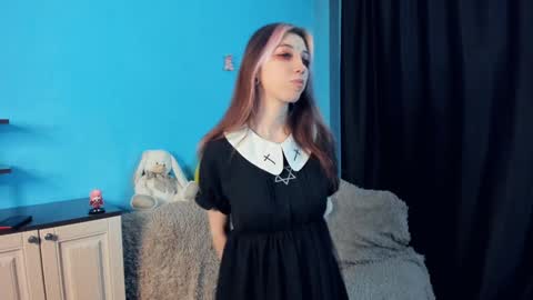 Snapshot of sell0n chatting on December 2024 02:33:01 AM Mindy online show from December 2024 02:33:01 AM