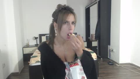 Snapshot of sellena_angels chatting on January 2025 01:56:02 PM sellena_angels online show from January 2025 01:56:02 PM