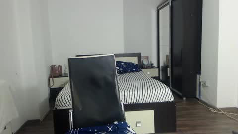 Snapshot of sellena_angels chatting on January 2025 04:13:02 PM sellena_angels online show from January 2025 04:13:02 PM