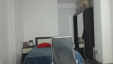 Snapshot of sellena_angels chatting on February 2025 10:22:01 AM sellena_angels online show from February 2025 10:22:01 AM