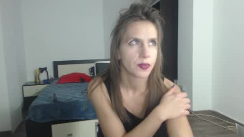 Snapshot of sellena_angels chatting on February 2025 07:28:02 PM sellena_angels online show from February 2025 07:28:02 PM