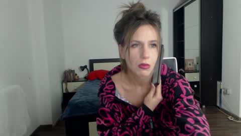 Snapshot of sellena_angels chatting on February 2025 05:58:02 PM sellena_angels online show from February 2025 05:58:02 PM