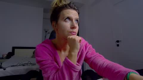 sellena_angels online show from April 2026 06:57:02 PM