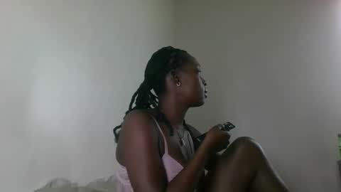 Snapshot of sellinprinces chatting on September 2025 02:00:02 PM sellinprinces online show from September 2025 02:00:02 PM