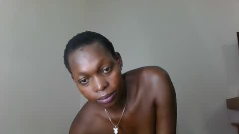 Snapshot of sellinprinces chatting on October 2025 01:39:02 AM sellinprinces online show from October 2025 01:39:02 AM