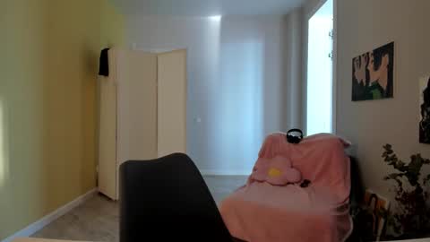 Ami online show from October 2025 08:59:01 AM