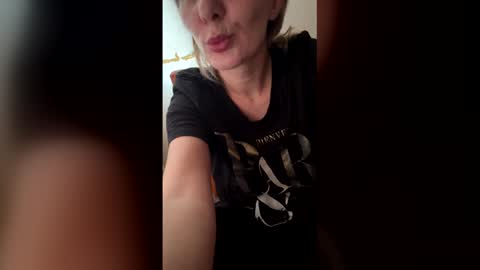 Sennya online show from February 2026 12:56:01 PM