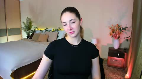 sensitiveheartt online show from September 2025 04:54:02 PM