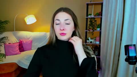 sensitiveheartt online show from September 2025 06:13:02 PM