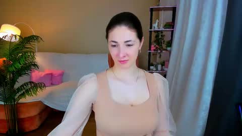 sensitiveheartt online show from October 2025 07:48:02 PM