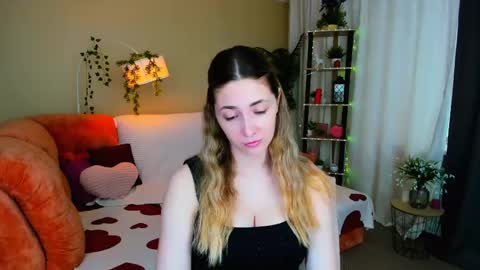 sensitiveheartt online show from June 2026 09:24:01 AM