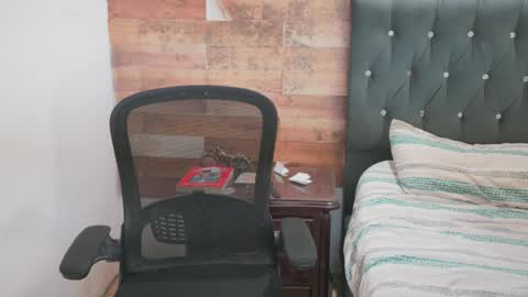 Snapshot of senssual_goddess chatting on March 2025 08:21:01 PM senssual_goddess online show from March 2025 08:21:01 PM