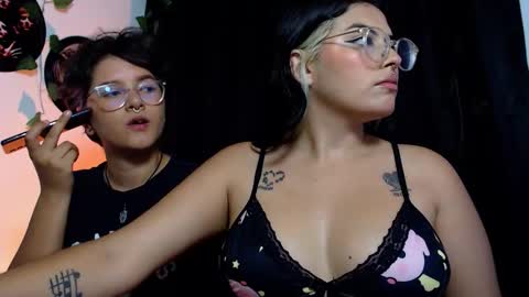 Camille and sophie online show from November 2025 01:16:02 AM