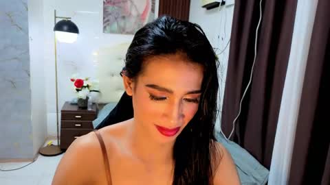 Snapshot of sensual_goergia chatting on September 2025 12:29:01 PM sensual_goergia online show from September 2025 12:29:01 PM