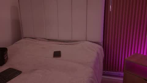 Sensual Kim77 online show from April 2026 12:41:01 PM