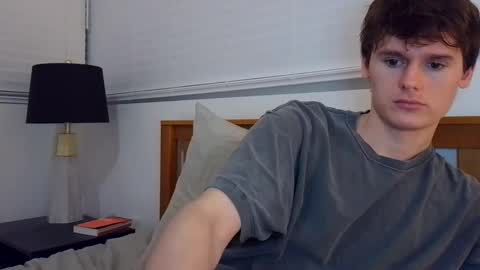 Cam online show from December 2024 12:09:01 AM