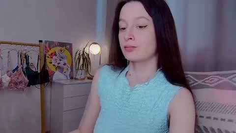 Snapshot of sensuallucy233 chatting on June 2026 09:44:02 AM sensuallucy233 online show from June 2026 09:44:02 AM