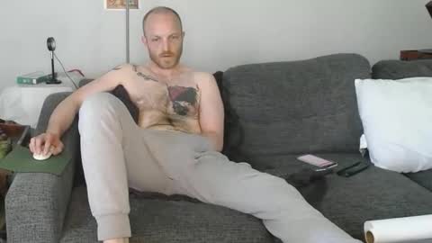 Snapshot of sensuoussativas chatting on May 2026 05:51:01 PM The Sensuous Sativas online show from May 2026 05:51:01 PM