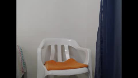 Snapshot of senyeiblack chatting on February 2025 09:15:01 PM Jose online show from February 2025 09:15:01 PM