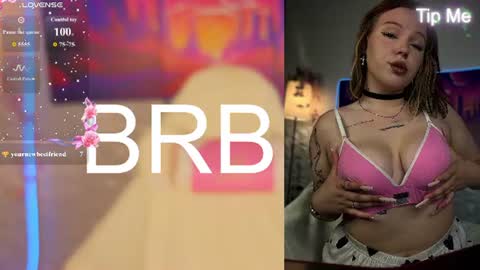 Lisa and Mona online show from July 2026 03:23:01 AM