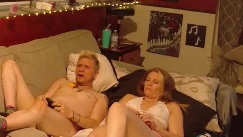 seraphyx33 online show from November 2025 05:46:02 AM