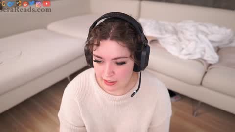 SeraReads online show from October 2025 12:36:02 PM