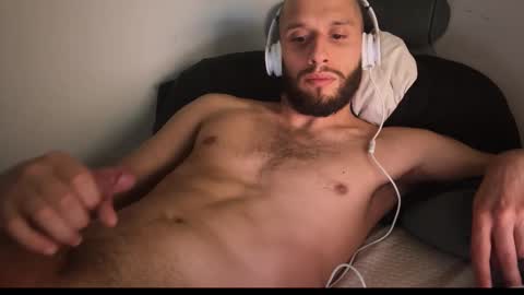 serebob4 online show from February 2026 05:11:02 AM