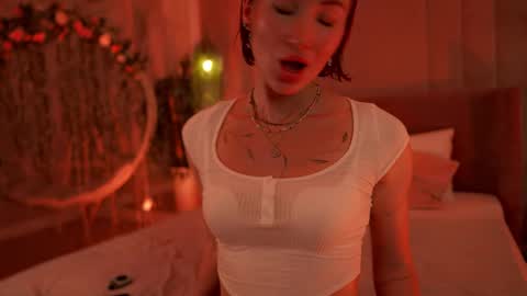 serena_waldarf online show from September 2025 04:17:01 PM