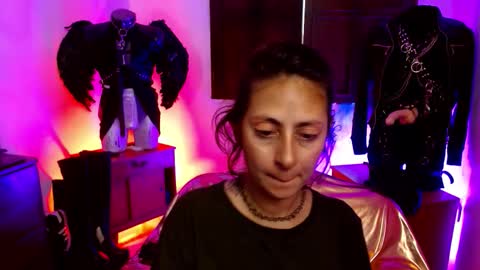 Snapshot of serena_xyz chatting on September 2025 07:15:02 PM Serena Xyz online show from September 2025 07:15:02 PM