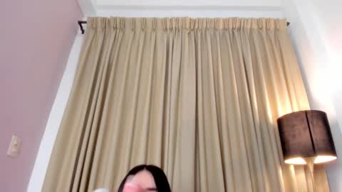 Snapshot of serenaaveline chatting on September 2025 02:49:02 PM serenaaveline online show from September 2025 02:49:02 PM