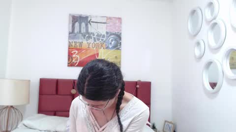 sereneclarks_ online show from December 2024 04:13:02 PM