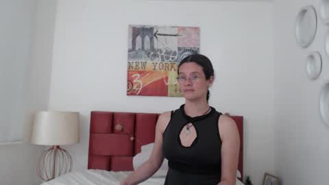 sereneclarks_ online show from December 2024 10:37:01 PM