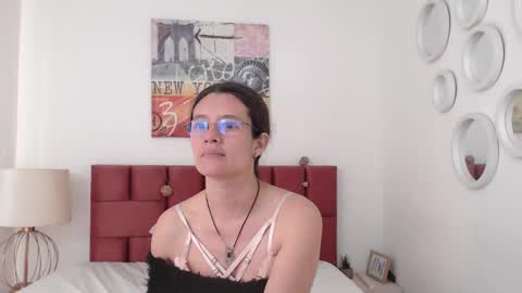sereneclarks_ online show from January 2025 05:49:01 PM
