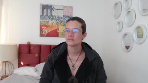 sereneclarks_ online show from January 2025 11:54:01 AM