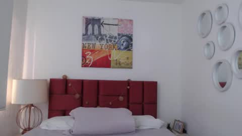 sereneclarks_ online show from January 2025 12:09:01 PM