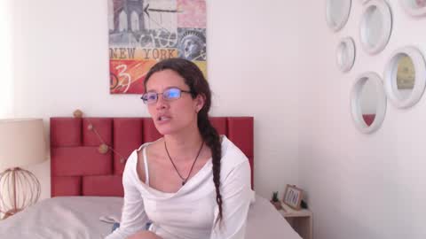 sereneclarks_ online show from January 2025 06:46:01 PM