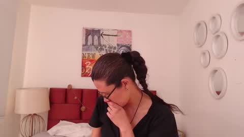 sereneclarks_ online show from January 2025 06:36:02 PM