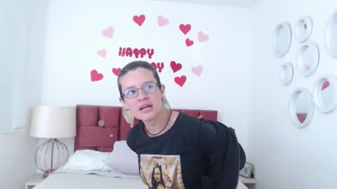 sereneclarks_ online show from February 2025 12:25:02 PM