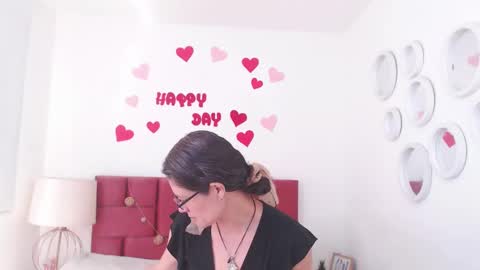 sereneclarks_ online show from February 2025 03:53:01 PM