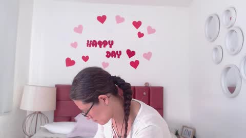 sereneclarks_ online show from February 2025 03:37:02 PM