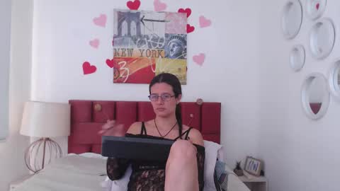 sereneclarks_ online show from March 2025 03:37:01 PM