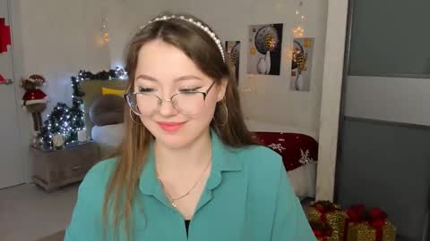 Snapshot of sereneflame chatting on January 2025 10:03:01 AM Ophelia online show from January 2025 10:03:01 AM