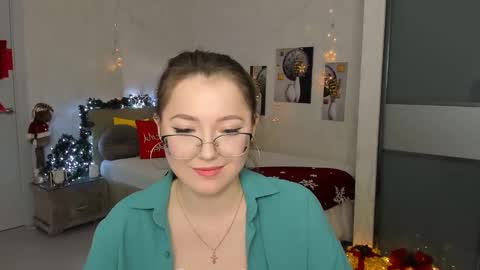 Snapshot of sereneflame chatting on January 2025 04:08:02 PM Ophelia online show from January 2025 04:08:02 PM